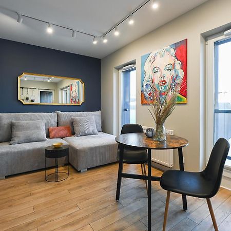 Ferienwohnung Regnum Noctis Piotrkowska 44 Łódź Exterior foto